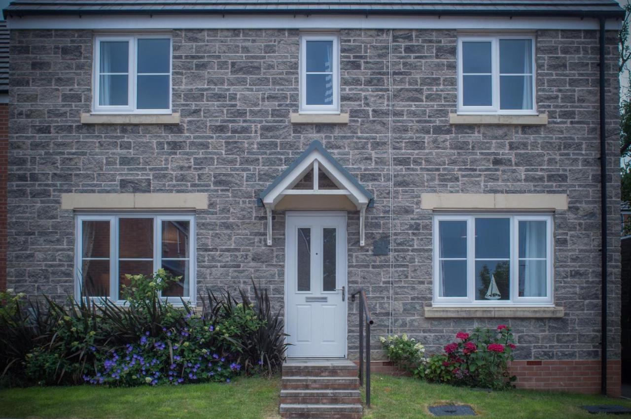 Maes Yr Odyn - 3 Bedroom Holiday Home - Narberth Exterior photo