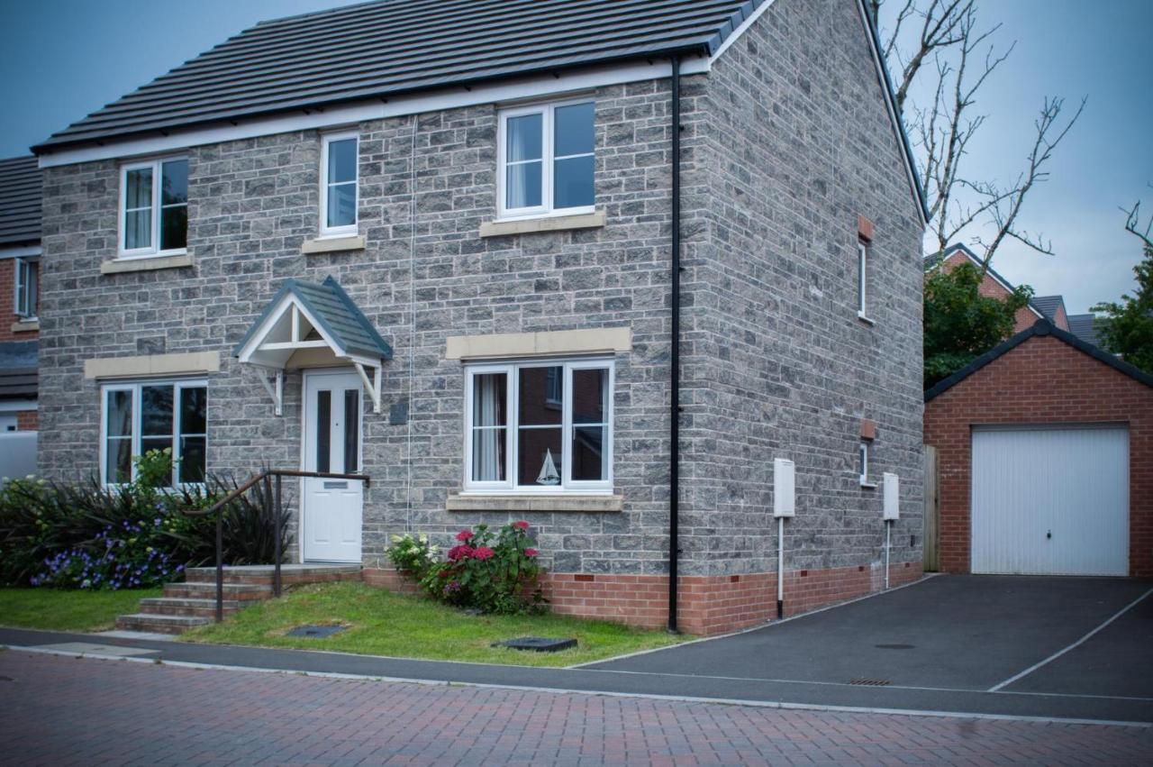 Maes Yr Odyn - 3 Bedroom Holiday Home - Narberth Exterior photo